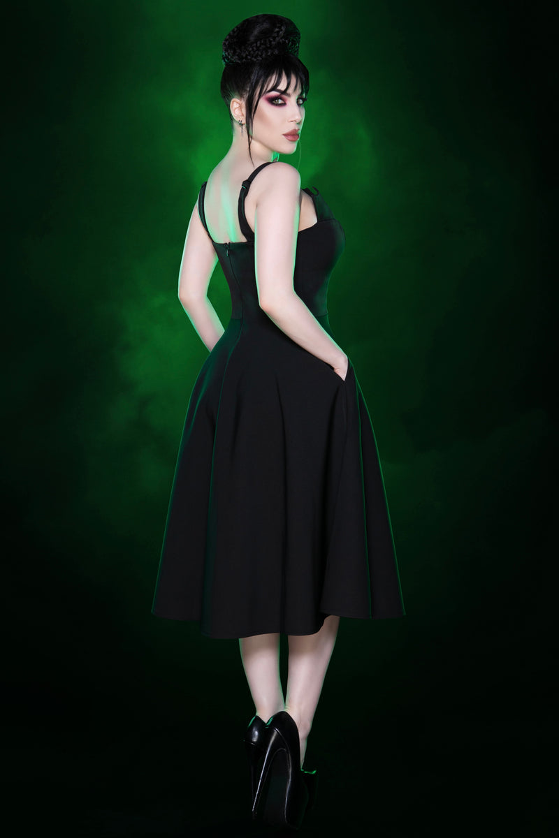 Queen of the Night Swing Dress Black Ponte Swing Dress with Bat-Wing Lapels (Gothabilly Royalty Edition) XXXL Queen of the Night Swing Dress Black Ponte Swing Dress with Bat-Wing Lapels (Gothabilly Royalty Edition) XXXL