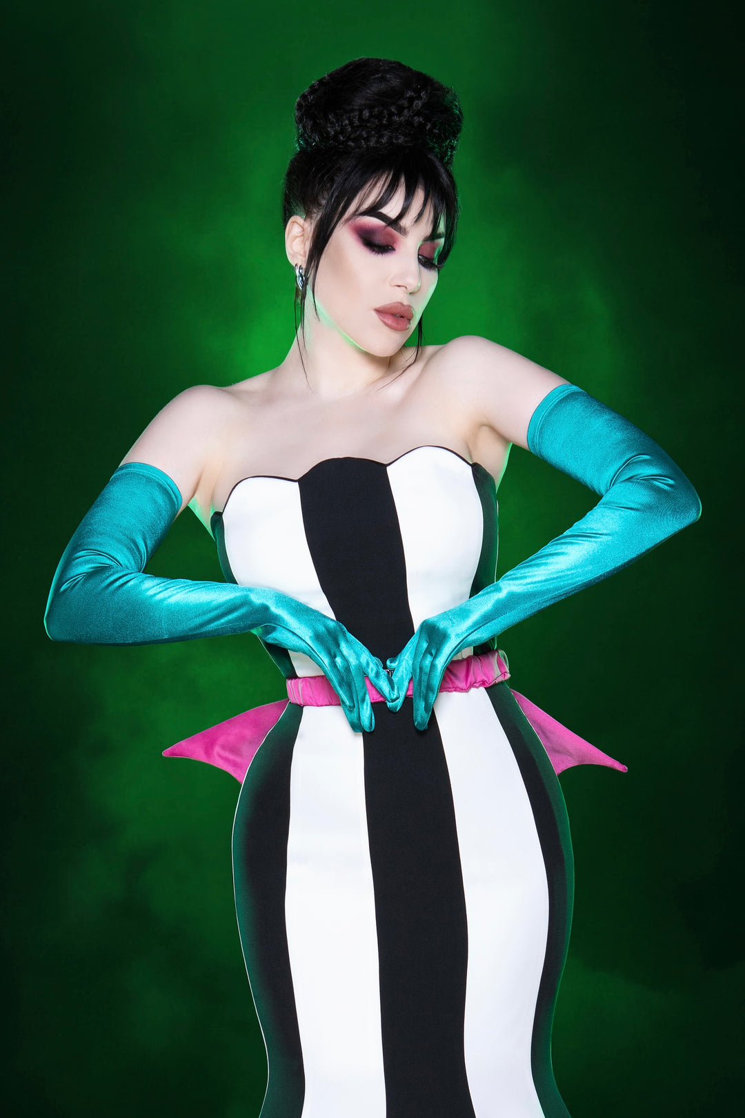 green dress gloves One Shoulder Draped Gown M / Green main image 0