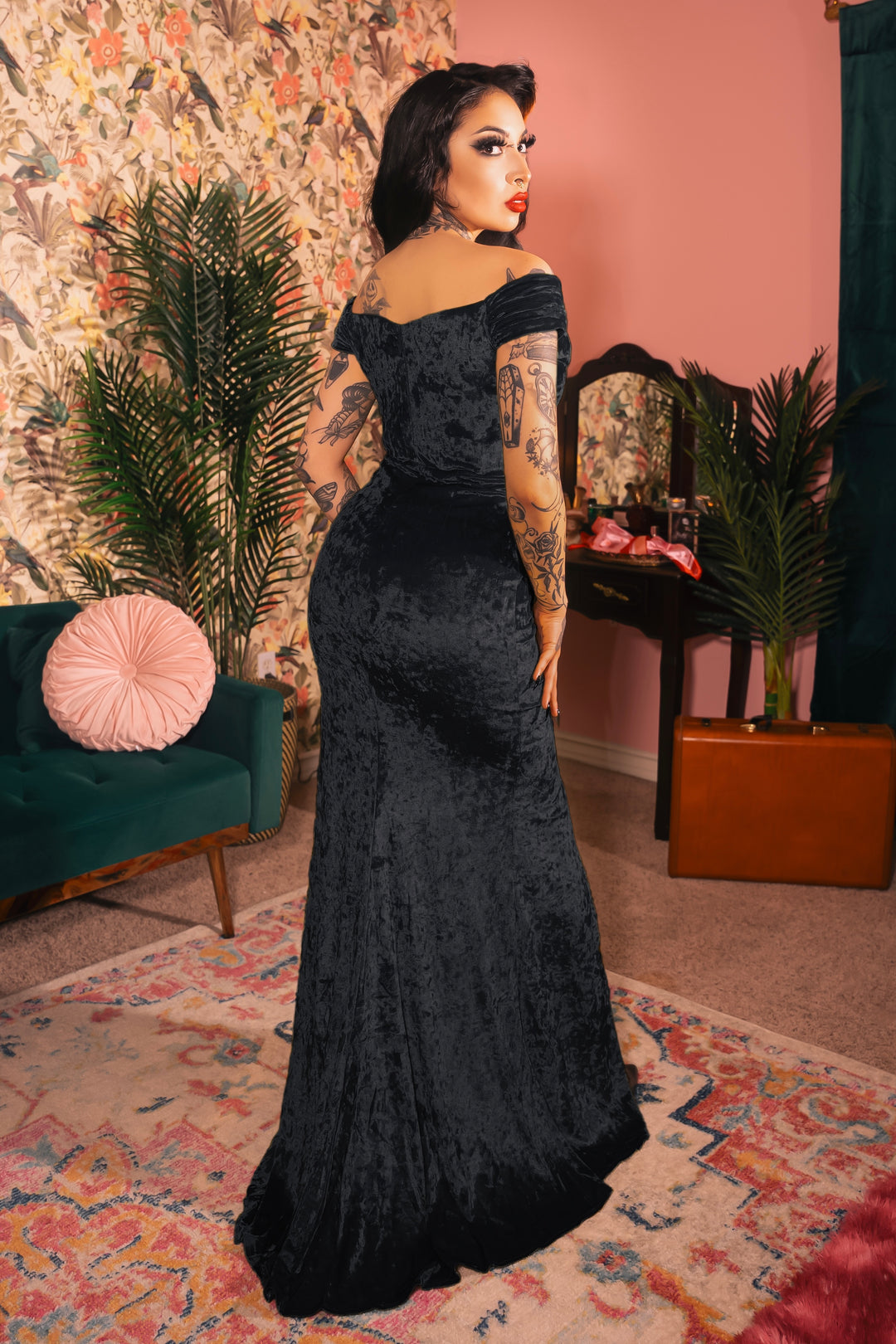 The Oozma Onyx Velvet Gown - Black Stretch Velvet Off-Shoulder